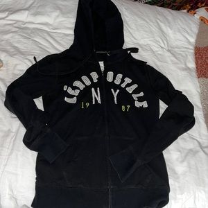 Black Aeropostale stretch jacket